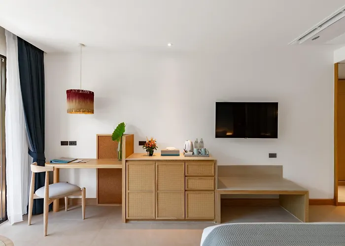 Apsara Beachfront Resort&Villa